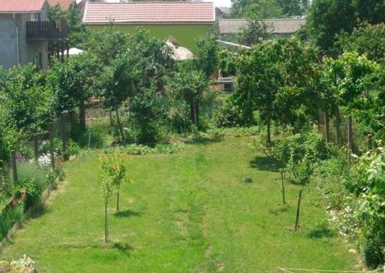 Casă cu 465 mp teren, 4 camere , P+E, în zona Bulgaria