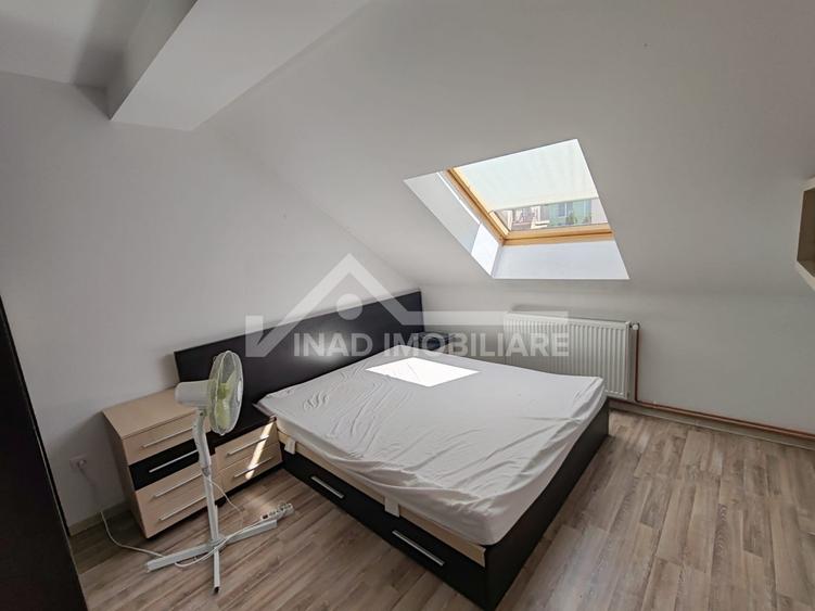 Apartament pe 2 nivele, mobilat modern, Zorilor Strada Mircea Eliade