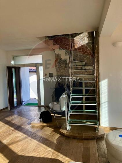 Casă modernă cu 5 camere | Tăuții de Sus | Lux și confort - 18