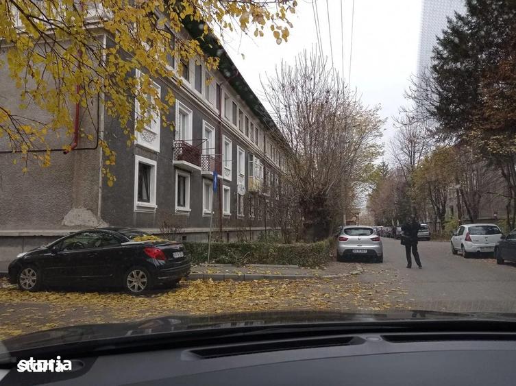 Garsonieră Exercițiu / TRAIAN , etaj 2, finisaje medii !