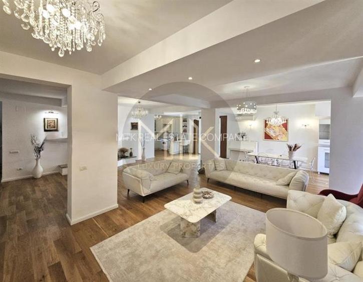 Exclusiv | Vila 5 camere Iancu Nicolae | 2 Locuri de parcare