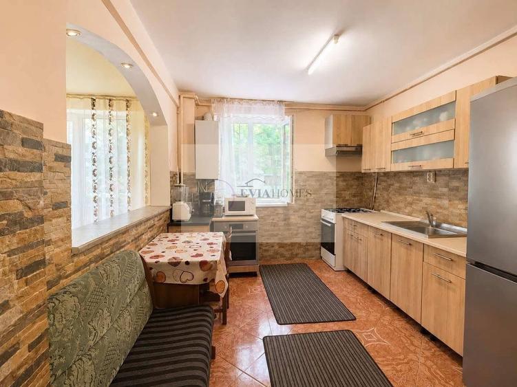 Parter înalt/ 3 camere/ Zona Scolii Constantin Brâncuși