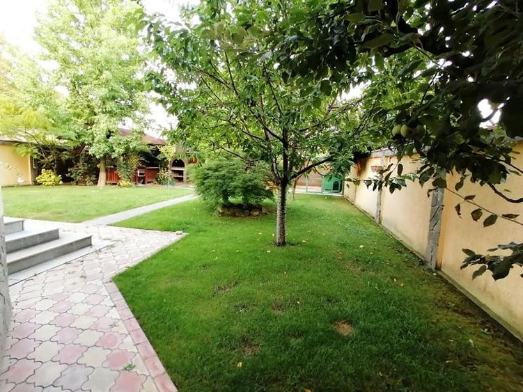 Casa- Vila - Prelungirea Ghencea-Bucuresti- sector 6 - 450000E- 660MP TEREN-COM