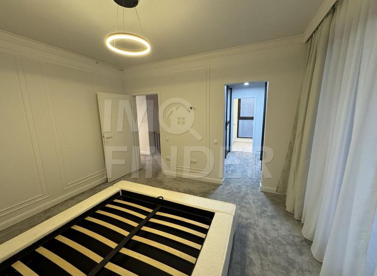 Vanzare vila smart cu piscina, strada privata, A Muresanu