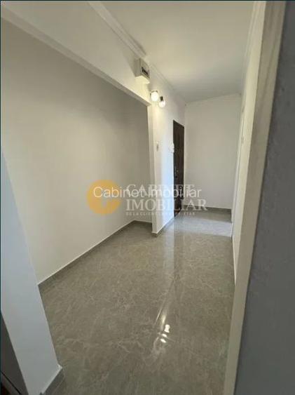 Apartament cu 2 Camere - Liber - Podu Ros Primaverii - 7