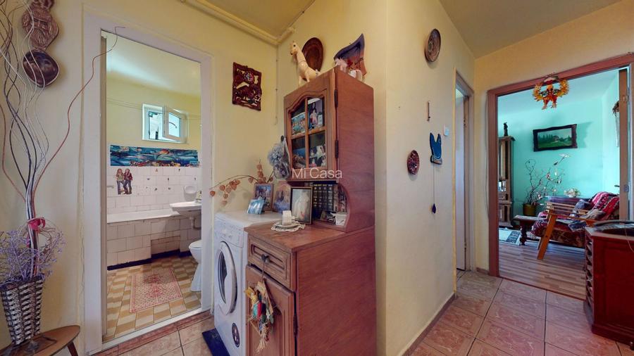 De vanzare 2 camere decomandat, etaj intermediar B-dul Grivitei - 7