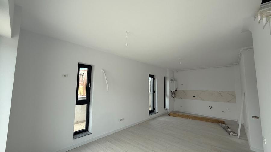 Duplex cu terasă generoasă, zona Nerva Traian la 500m de metrou Timpuri Noi
