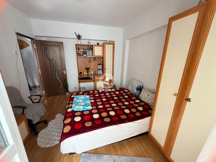 Apartament cu 3 camere decomandat Dacia 2 bai et 3/4.