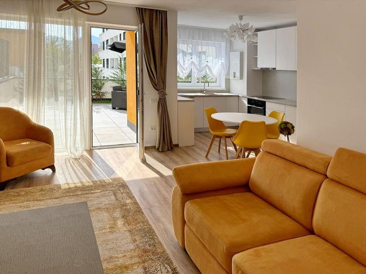 APARTAMENT 2 CAMERE SI O TERASA GENEROASA IN RACADAU