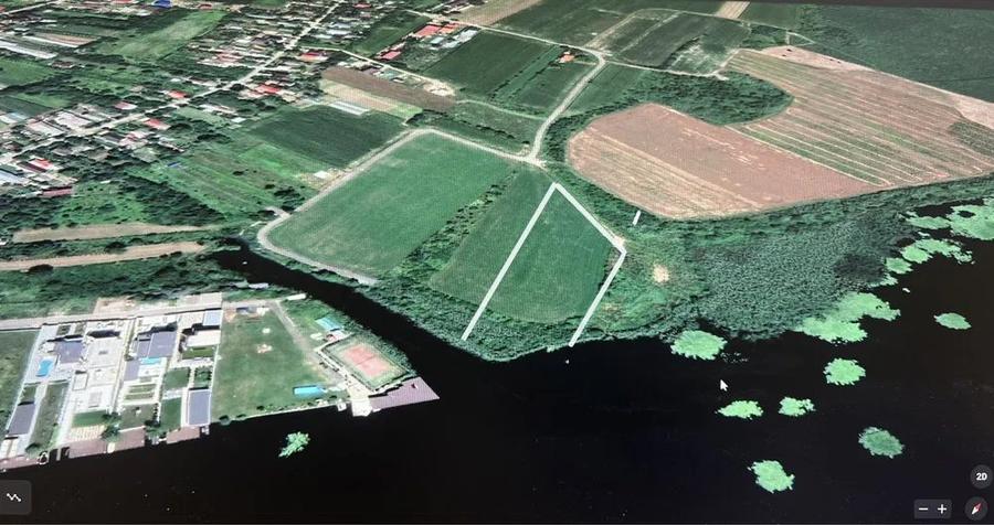 Teren Superb situat pe malul lacului Snagov Silistea langa palatul Ginga