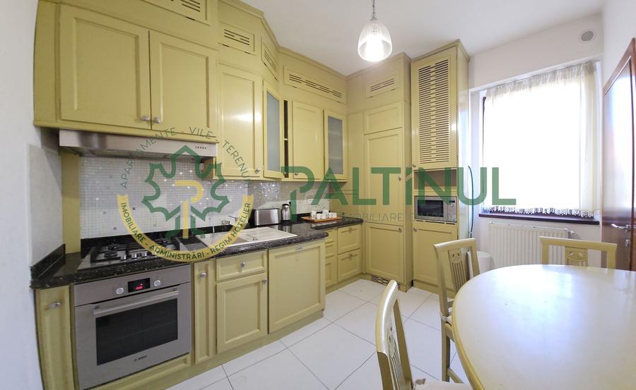 Apartament de închiriat la casa, zona centrala Sibiu, Bdul Victoriei, garaj