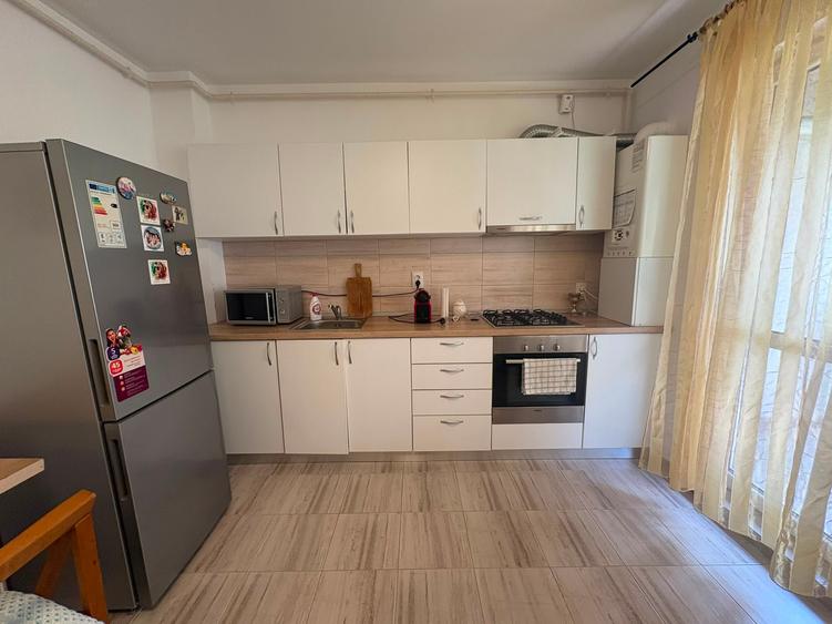 EXCLUSIV - Apartament 3 Camere - Loc De Parcare - Metrou 10 Minute - Sector 4