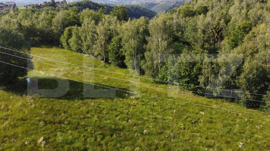 De vanzare teren Rasca - cu o panorama superba!