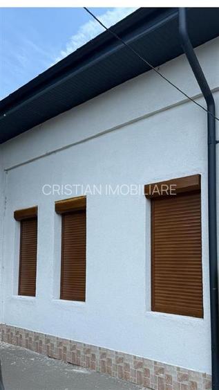 Casa centru  Pta. Mare <>Eremia Grigorescu 5 cam 104mp utili, teren 385 mp, LIBE - 27