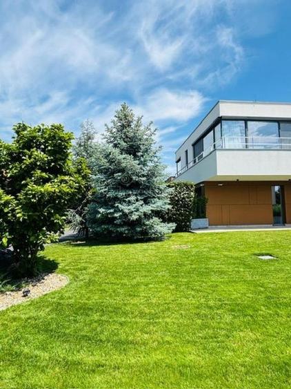 Vila Minimalista cu Design Deosebit, 4 Dormitoare, Inchiriere, Corbeanca