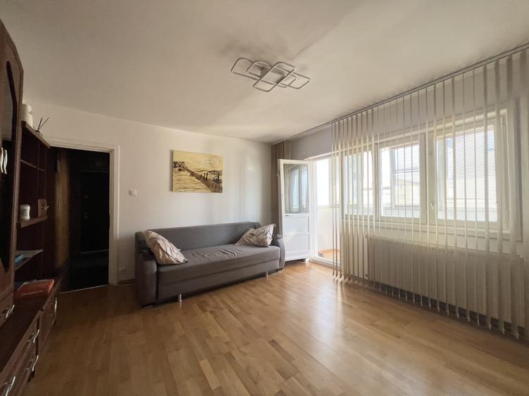 Apartament 2 camere, 50 mp utili, etaj 4/5 - Dambovita