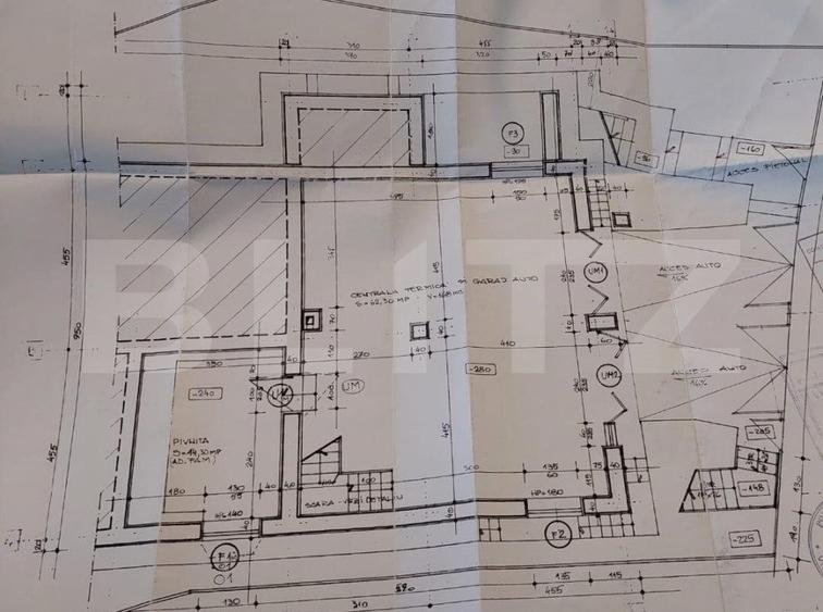 Oportunitate de investiție! Casă de vanzare, cu 8 camere, 382 mp, zona Gruia