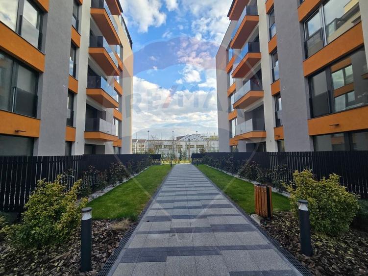 Apartament 2 camere, Între Lacuri