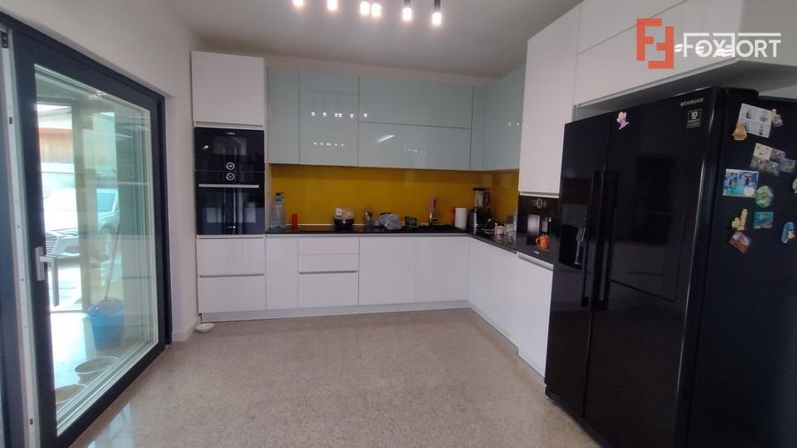 COMISION 0% Casa individuala 5 camere, Sacalaz - Eleganta si finisaje premium