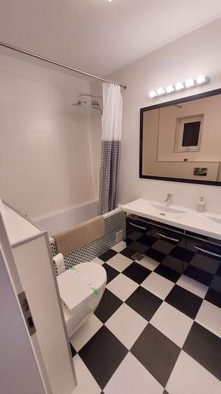 3 camere decomandat, zona Centrala, calea Dorobantilor - Platinia