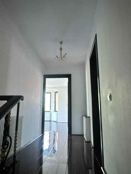 VILǍ PREMIUM/CURTE/ZONA PIPERA