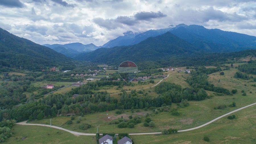 Teren extravilan Rasnov , Glajerie-Str Poiana velicanului, 1100mp