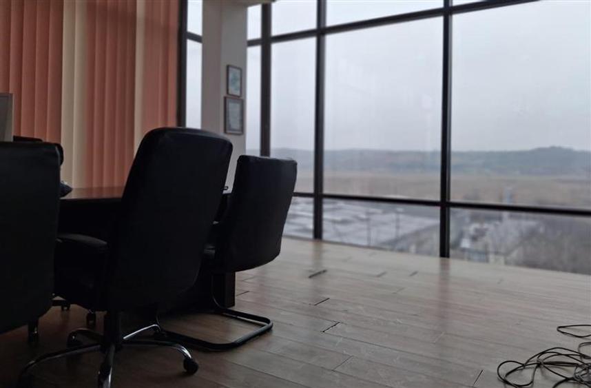 Spatiu comercial 1197 mp utili, 1000mp teren - Valea Lupului , Iasi