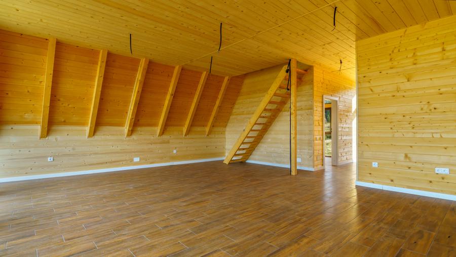 Cabană A-Frame finisată, Smida, 115 mp utili, teren 700 mp