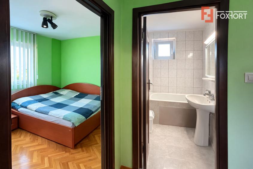 Apartament 4 camere, semidecomandat - Vlaicu, Arad