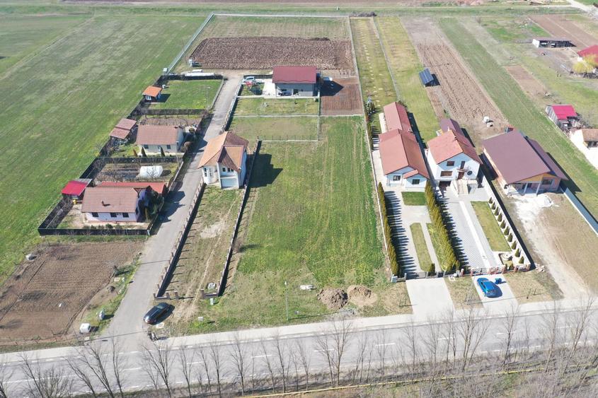 Teren intravilan de vânzare în Ciugud