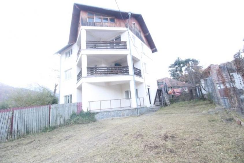 Vanzare casa tip duplex Azuga|23 August|Comision 0%