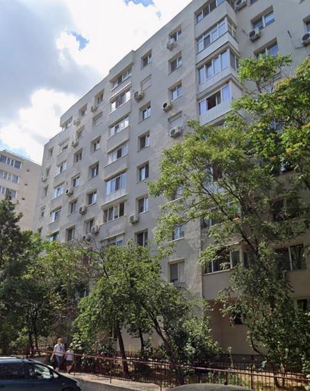 Apartament 3 camere de vânzare | Dristor | 70 mp | 2 grupuri sanitare