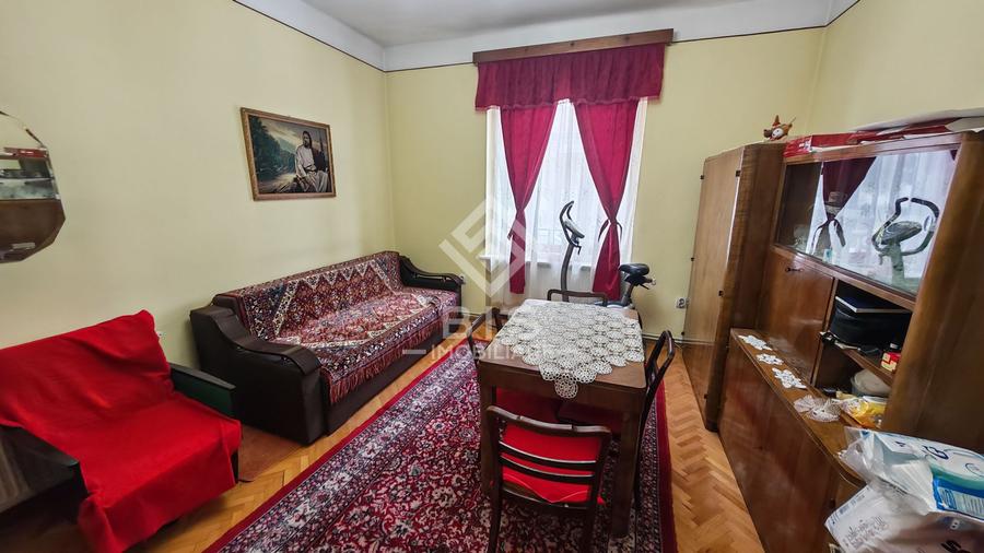 Casă Individuală cu Independență Energetică