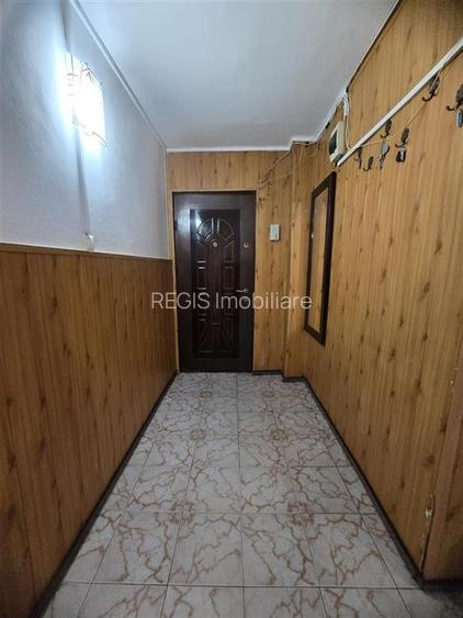 Apartament 3 camere la pret de 2 camere /  zona Gemenii - 11