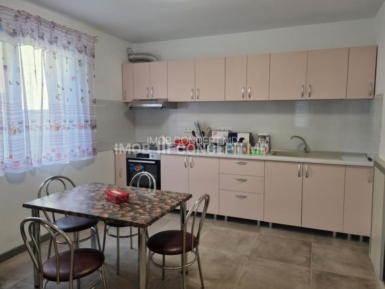 Inchiriere Vila-duplex 5 camere in zona Bar Bucov-Mihai Bravu - 4