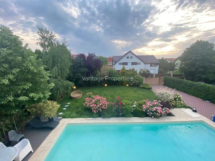 Villa with pool and generous garden | Iancu Nicolae | British School - 3