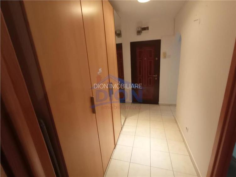 Gasoniera moderna ,  strada Izvorul Oltului - 15