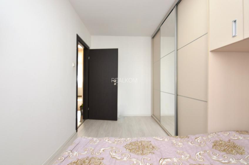 VANZARE APARTAMENT 4 CAMERE TITAN – 1 DECEMBRIE 1918 - 18
