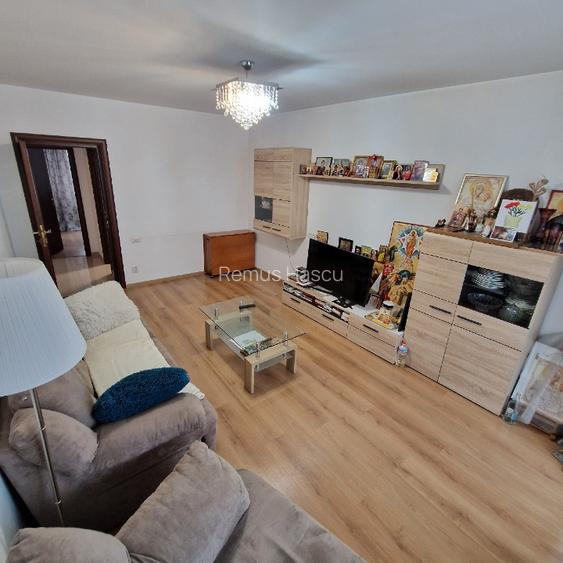 Apartament 3 camere | 70 mp | 1,5 min metrou | Complet renovat | Mobilat,utila - 13