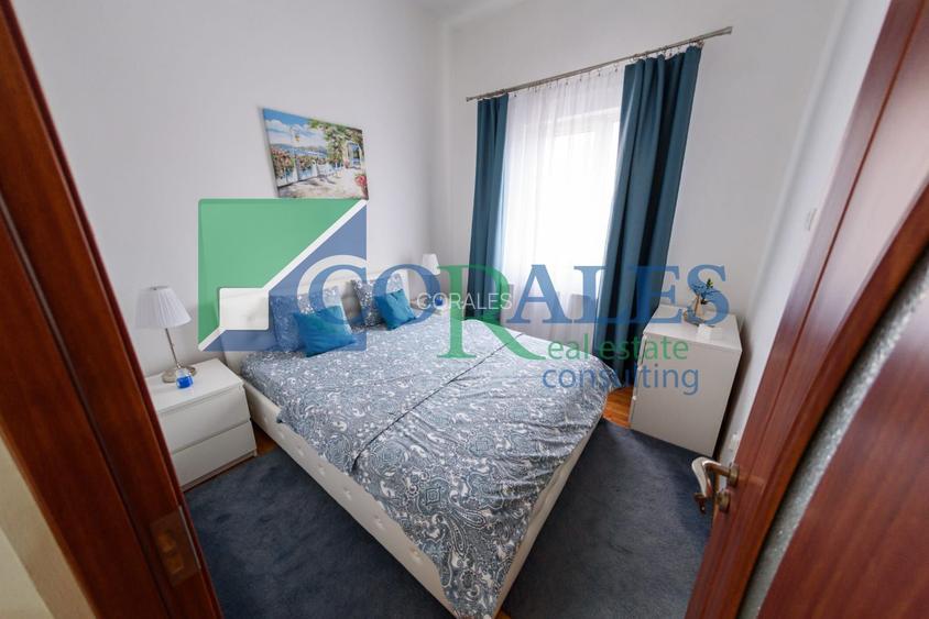 Piata Unirii. Strada pietonala. Cladire renovata! - 4