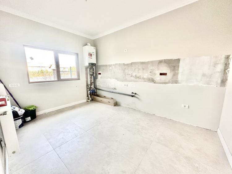 Duplex cu 4 camere cu toate utilitatile si cu asfalt -125 mp utili- Mosnita Noua - 7