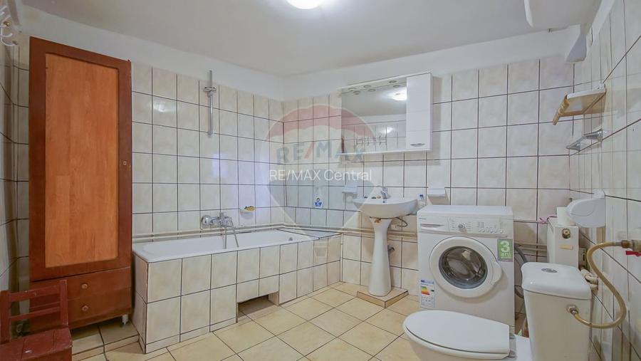 Casă  individuală cu 3 camere, Schei - 8