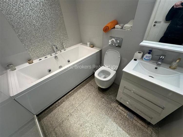 Inchiriere apartament 2 camere, 75mp, 2 bai, bloc 2015, parcare - 7