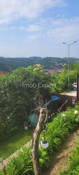 Vand casa renovabila cu teren de 345 mp in Schei - 3