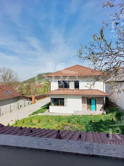 Case noi cu teren in Chinteni - 2
