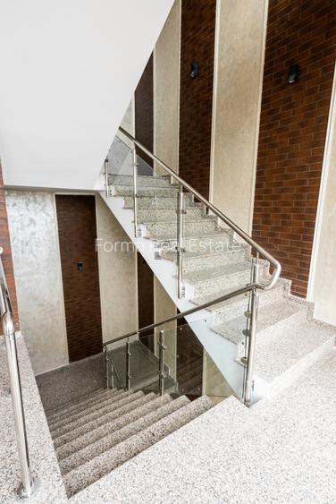 Imobil Retail + Servicii - P+2 - 1260 MP - Tunari - 12