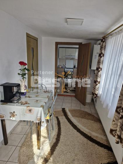 Casă frumoasă - zonă liniștită - 2