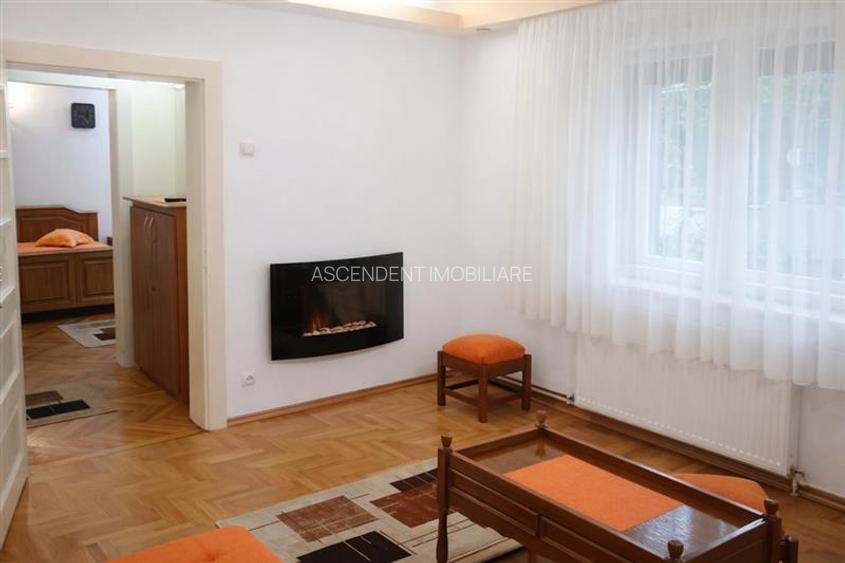 Nivel in vila, cu intrare si gradina proprie, loc parcare, Central, Brasov - 7