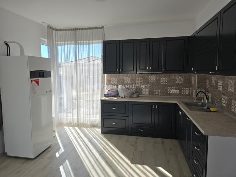 Casa 3 camere,teren 380 mp,panouri fotovoltaice ,mobilata. - 4