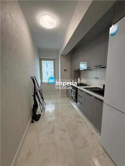 Apartament 2 camere, decomandat, de inchiriat, Copou complex Royal - 9